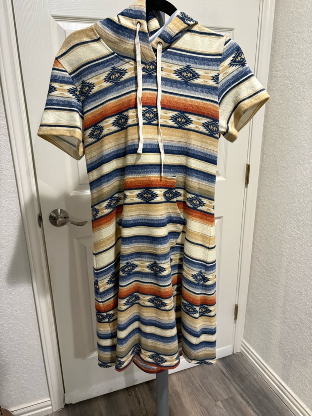 Double D Ranch Striped Hooded Shift Dress in Navy, Rust, Cream